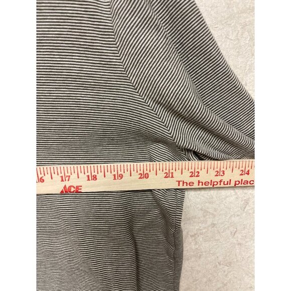 Lauren Ralph Lauren Women's Green Stripe Button Detail Short Sleeve Top Size 2X - Picture 5 of 8